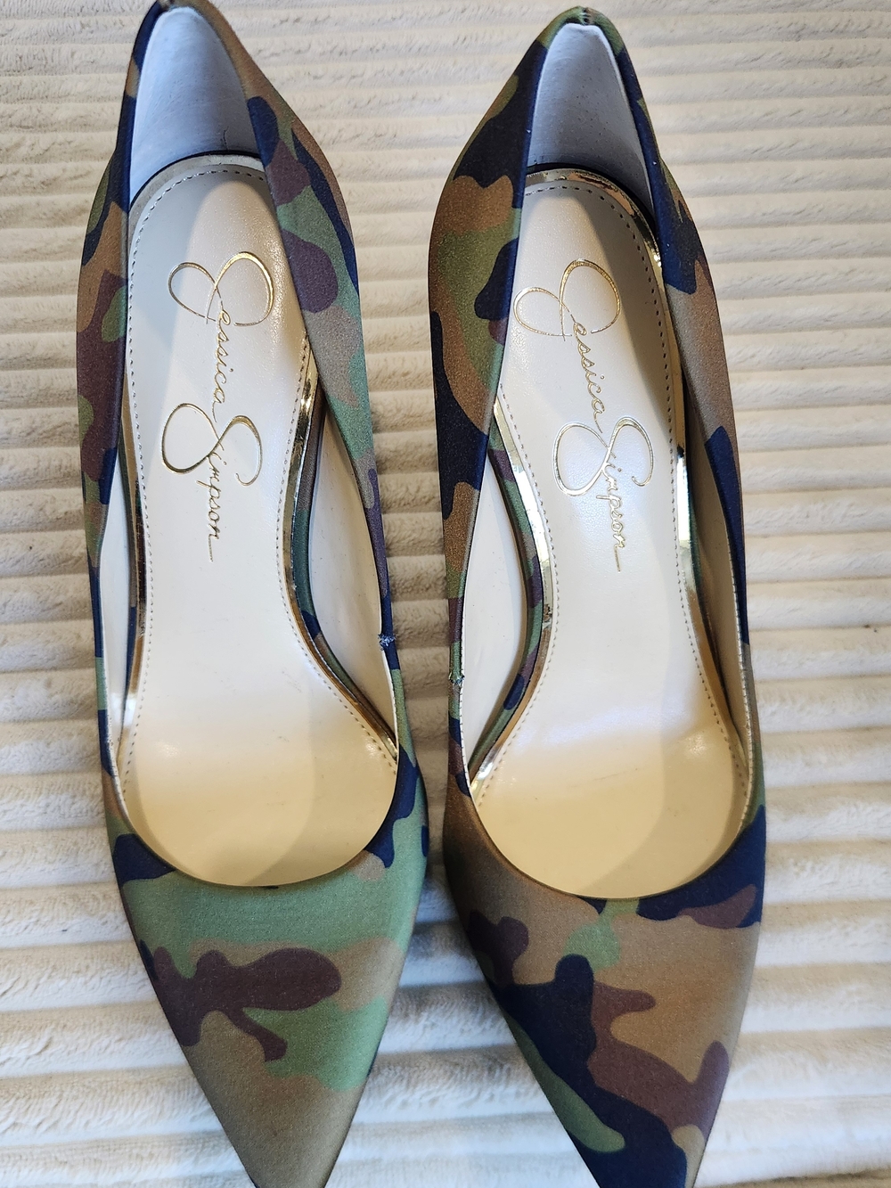 Jessica Simpson Camouflage Pointed-Toe Pumps in Green Brown Black